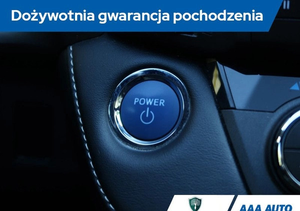 Toyota RAV4 cena 98000 przebieg: 74711, rok produkcji 2017 z Radom małe 326